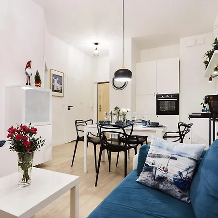 Golden Hour - Platan Tower