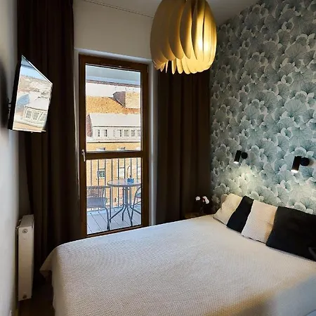 Golden Hour - Platan Tower *