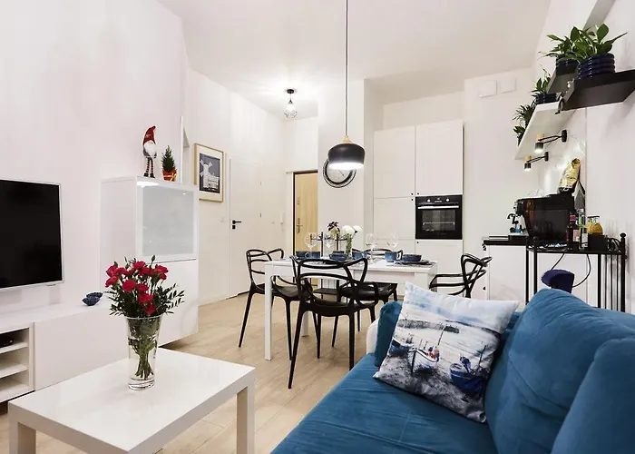 Golden Hour - Platan Tower