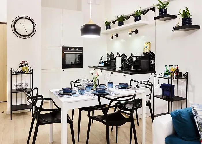 Golden Hour - Platan Tower *